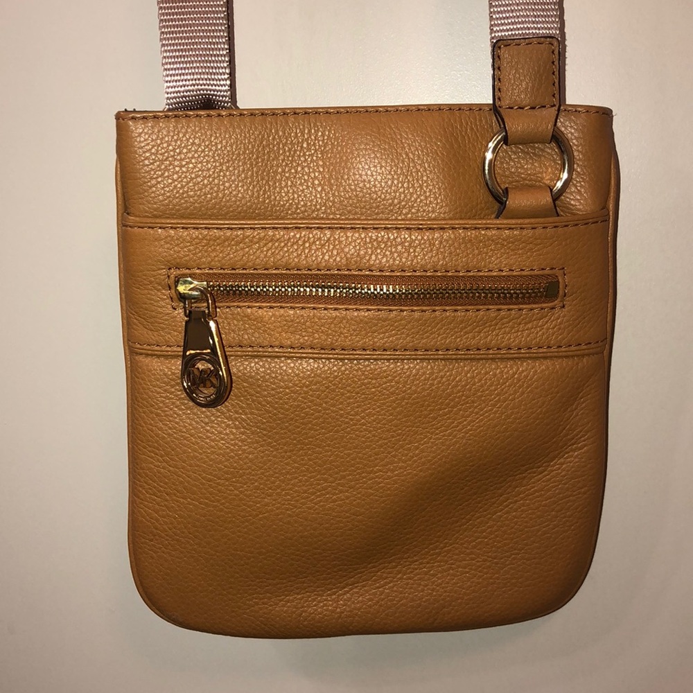 MICHAEL Michael Kors Crossbody Leather Bag